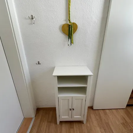 Graefe Apartment *
